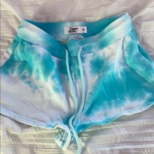 Tiger mist comfy shorts